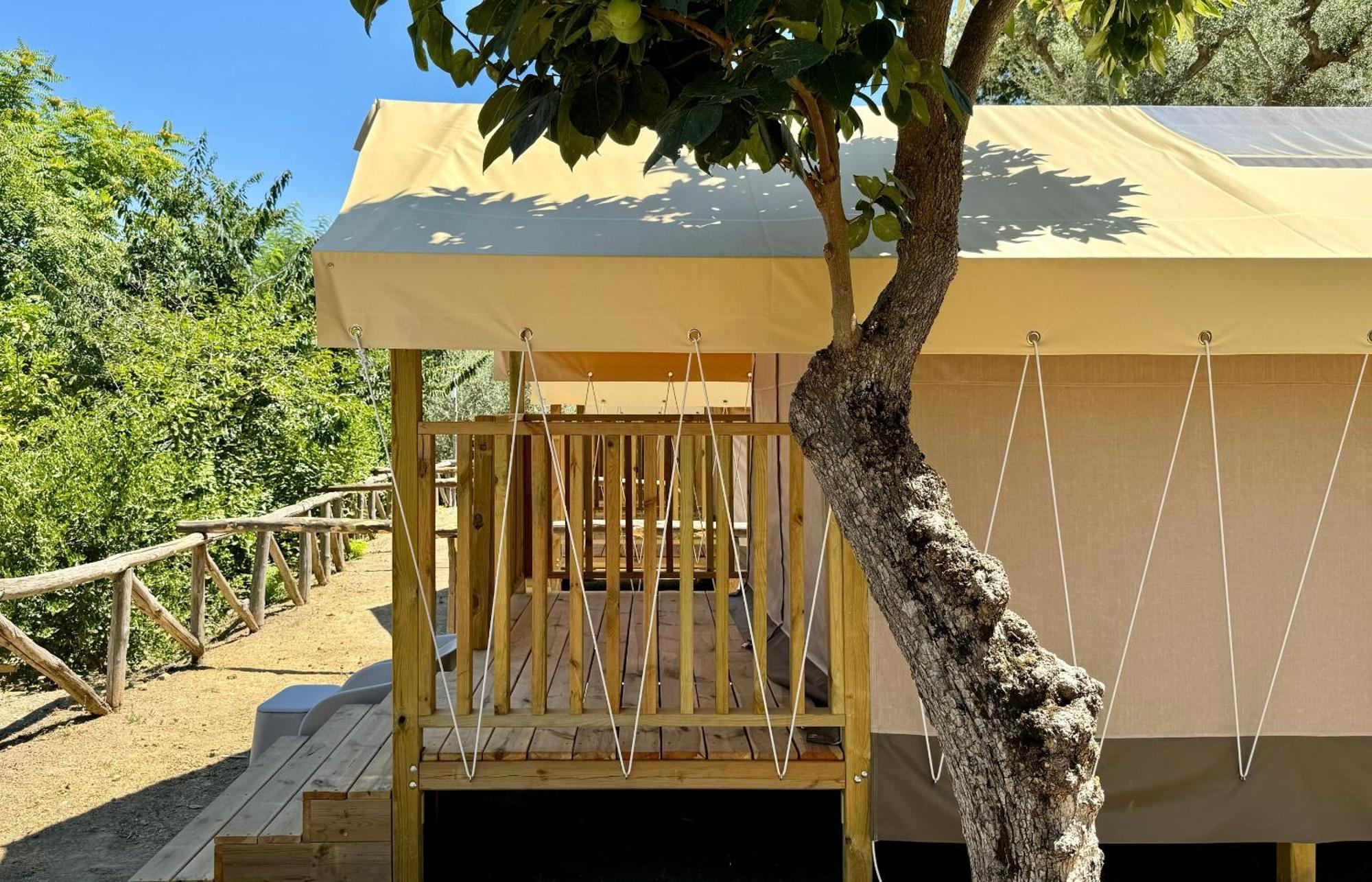 Hostel & Glamping Santa Fortunata Sorrente Extérieur photo